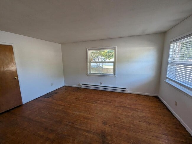 Building Photo - 3701 N Emerson Ave
