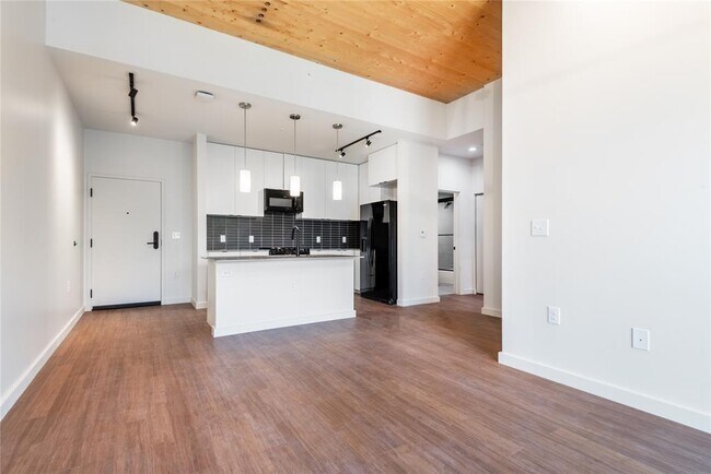 Building Photo - 3515 Webberville Rd