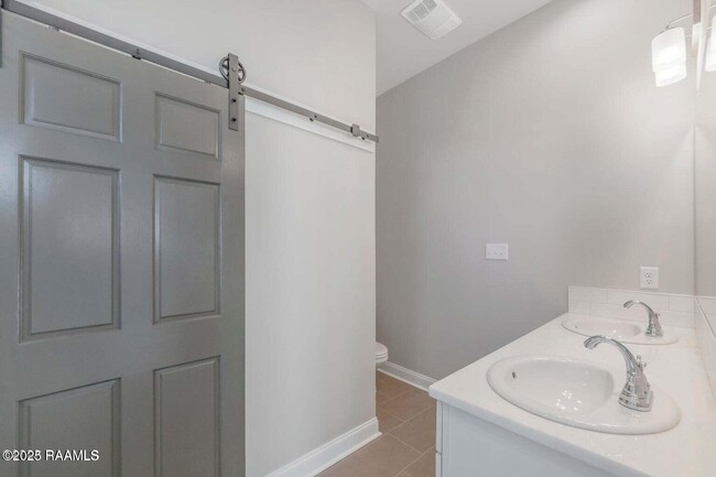 Building Photo - 116 Gadwall Dr