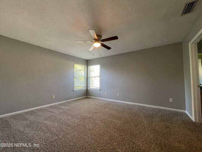 Building Photo - 6942 Nichols Creek Dr