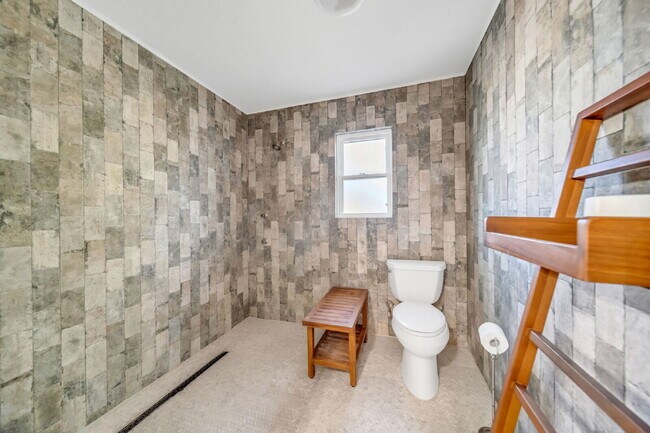 Building Photo - Welcome to this stunning 4-bedroom, 2.5-bath home on a quarter of an acre lot nestled in the high...