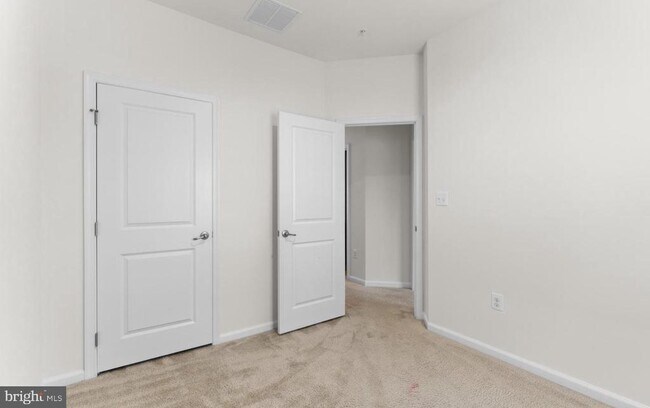 Building Photo - 8105 Kyne Millers Way