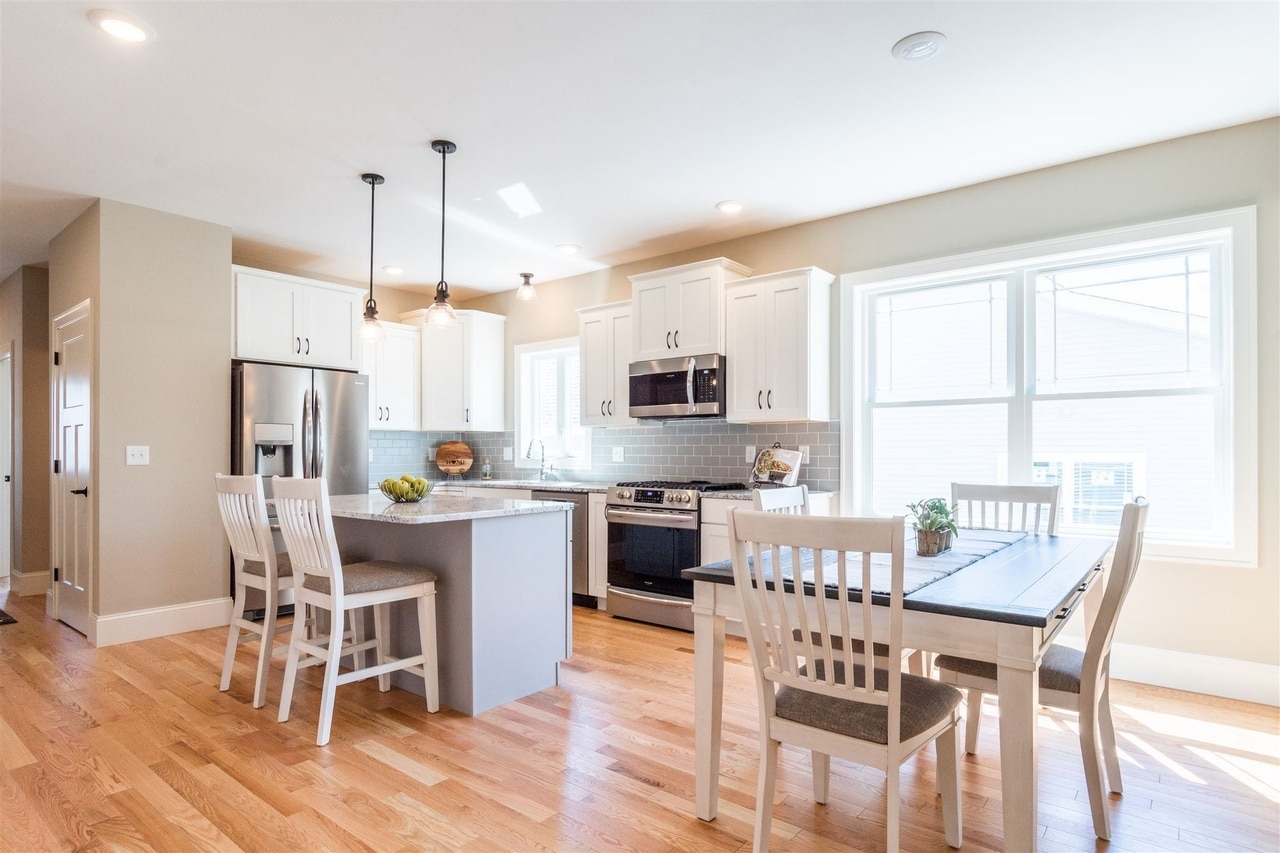 Kitchen and Dining Room - 32 Abenaki Cir