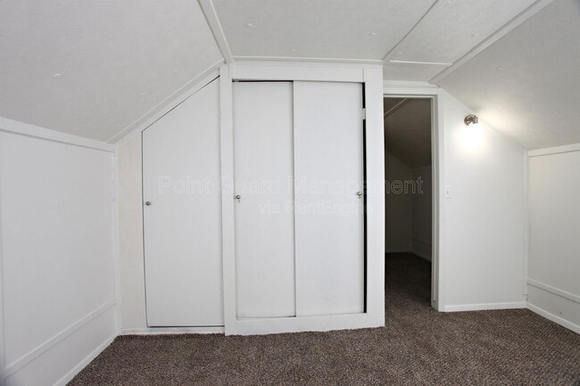 Building Photo - 706 S Pattie St