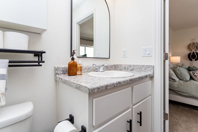 Building Photo - Stylish Three-Level Home in Banning Lewis Ranch!!