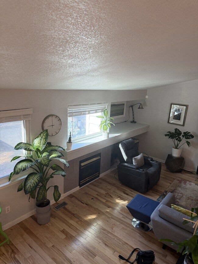 Building Photo - 2190 W 135th Ave
