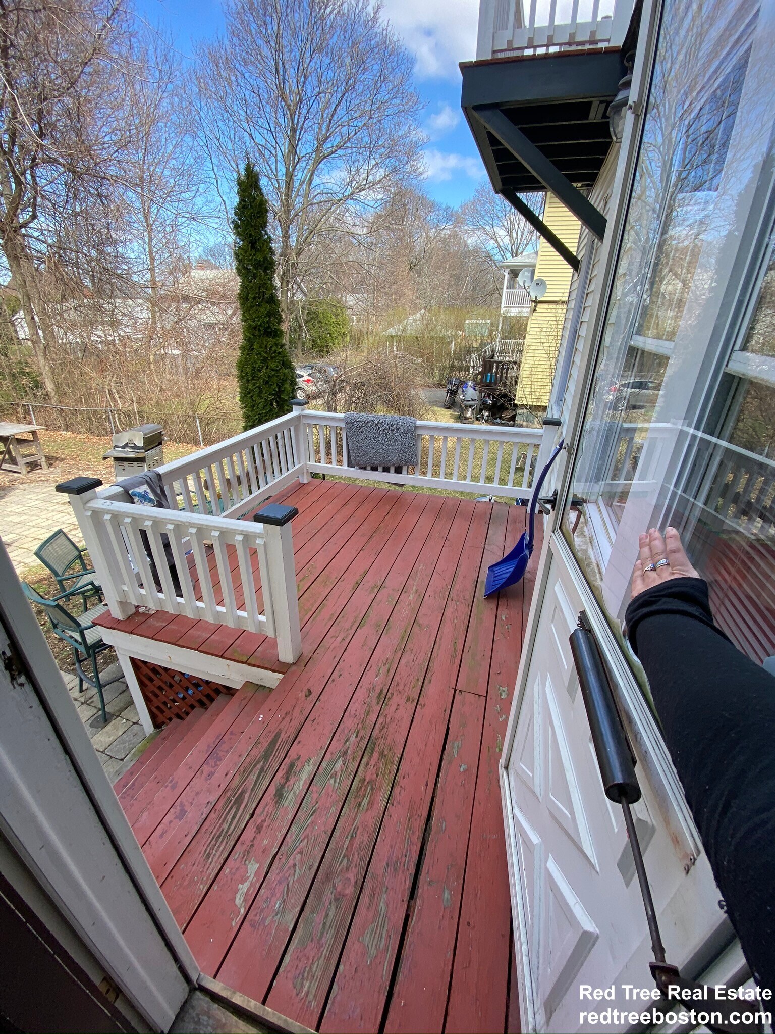 Building Photo - 22 Burton St