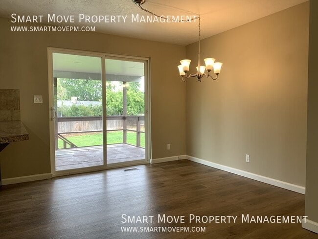 Building Photo - 8800 Craydon Dr