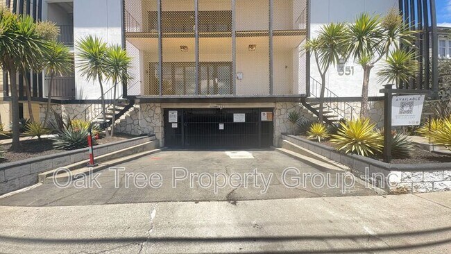 Building Photo - 351 Lester Ave