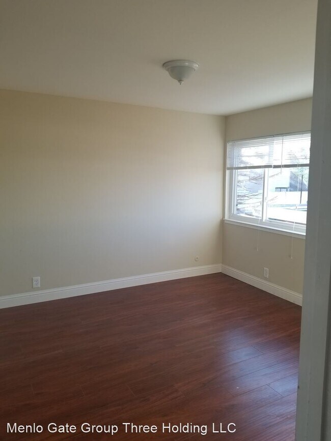 Building Photo - 3618 Alameda de las Pulgas