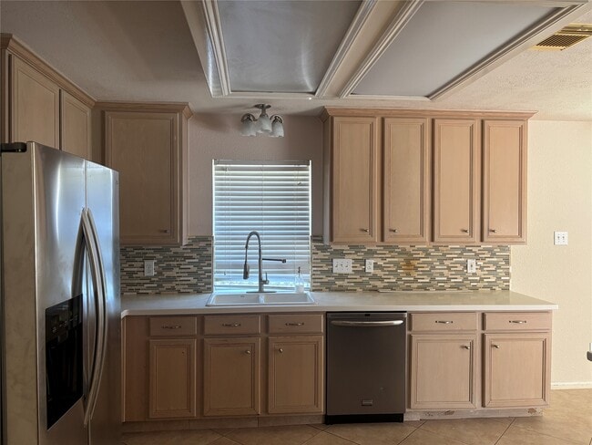 Building Photo - 3526 Glenhill Dr