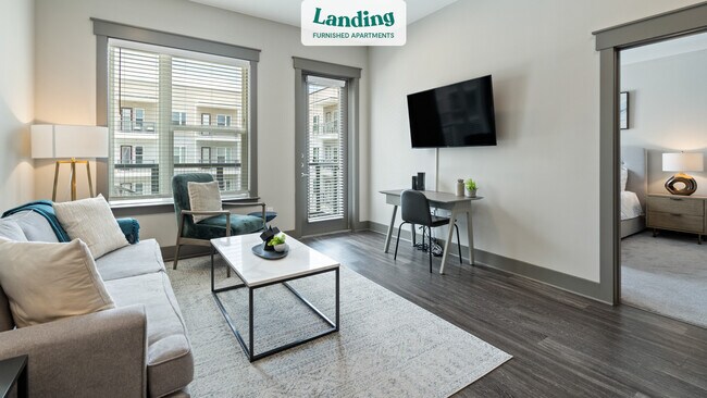 Building Photo - 8110 Park Ln