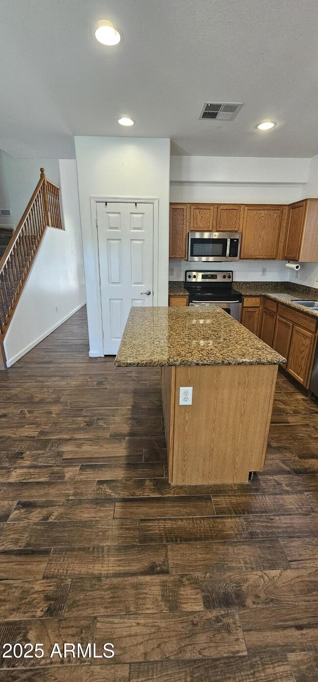 Building Photo - 3987 E Trigger Way