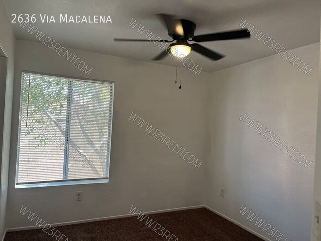 Building Photo - 2636 Vía Madalena