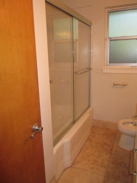 Building Photo - 3 bedroom home close to Land Park