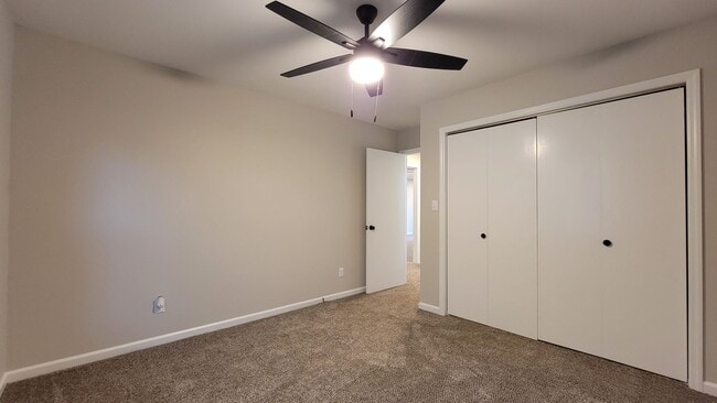 Building Photo - Beautifully Remodeled Condo in Southwest Champaign