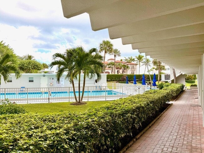 Building Photo - 3500 S Ocean Blvd