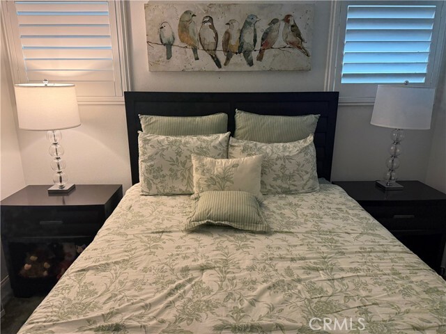 Building Photo - 12999 Red Cedar Way