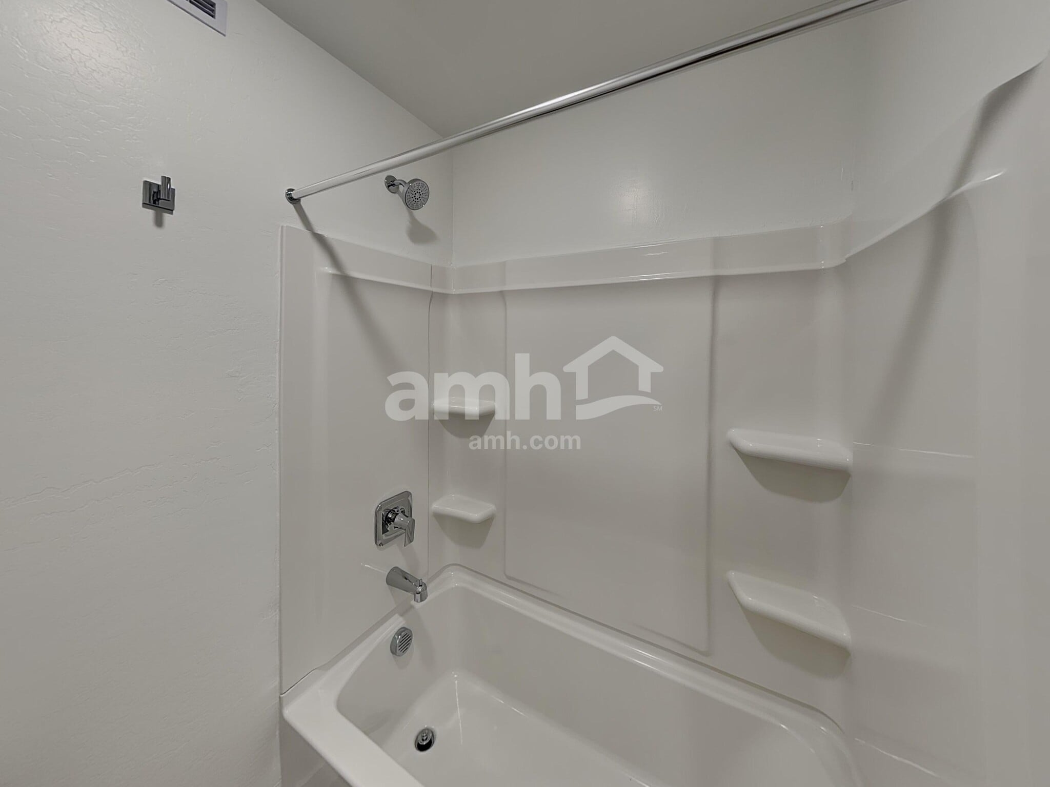 Building Photo - 9727 W Parkway Dr