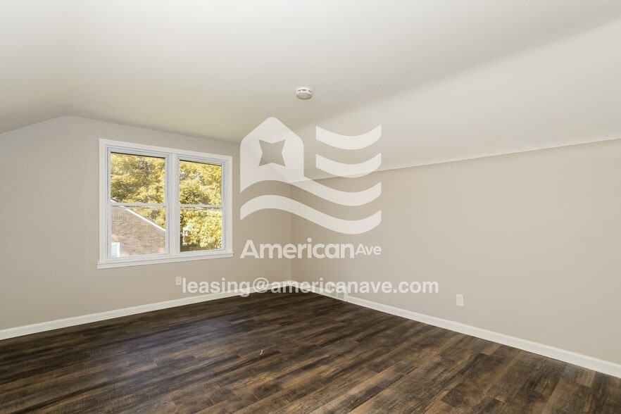 Building Photo - 4312 Courville St