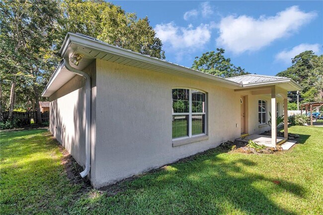 Building Photo - 70 SE 81st Pl