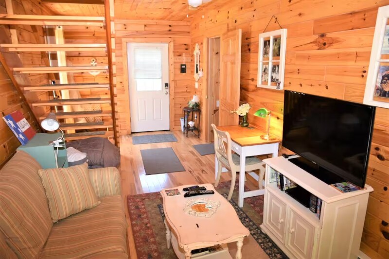 Building Photo - 139 Alan A Dale Dr