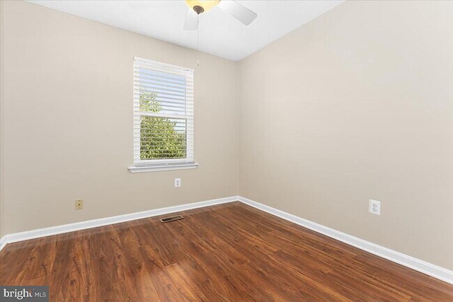 Building Photo - 316 Rambling Ridge Ct