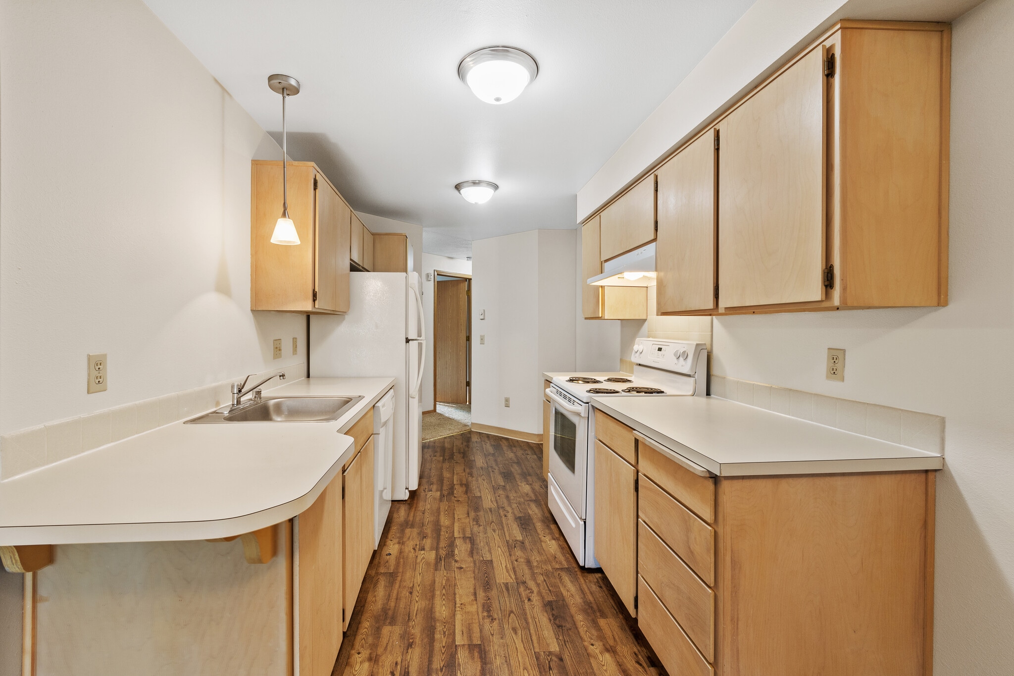 Kitchen - Indian Canyon Apartments