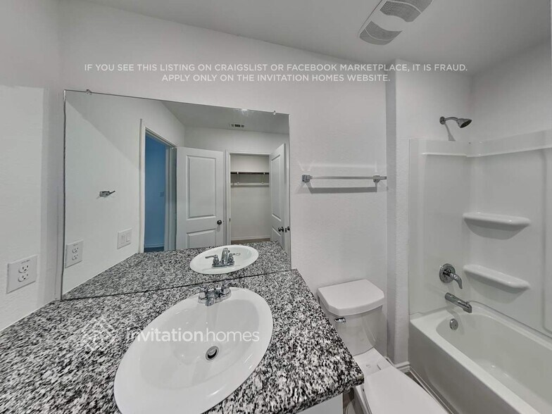 Building Photo - 4133 Waterfall Cv