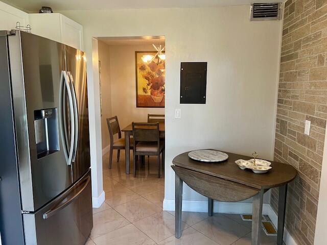 Building Photo - 3755 Via Poinciana