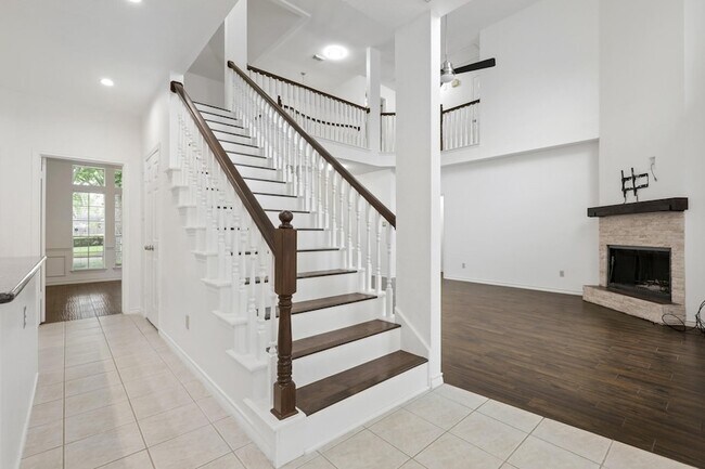 Building Photo - 210 Wilkins Crossing