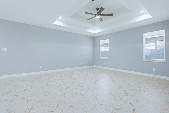 Building Photo - 208 Rd 5714