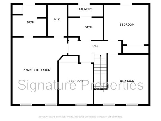 Building Photo - 105 Oakwood Dr