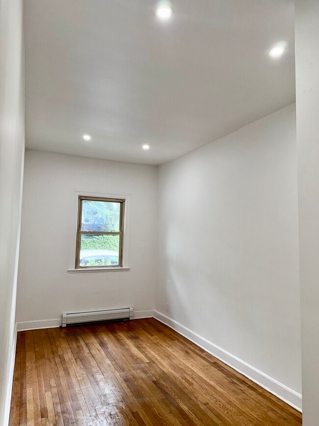 Building Photo - 71 HP Cobe-Cale LLC