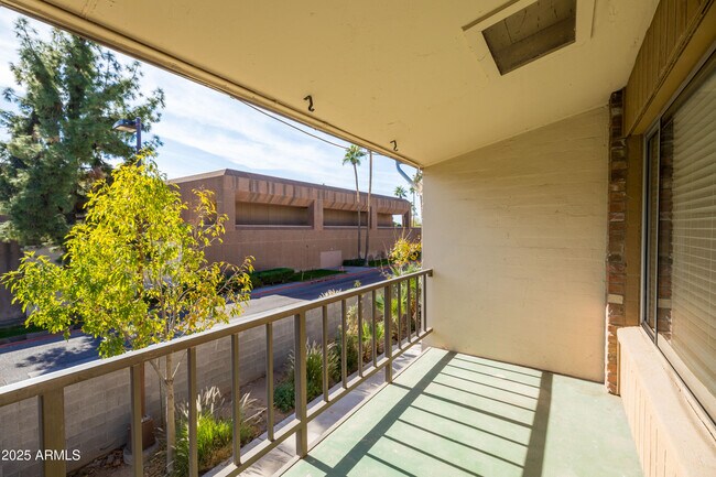 Building Photo - 4701 N 68th St