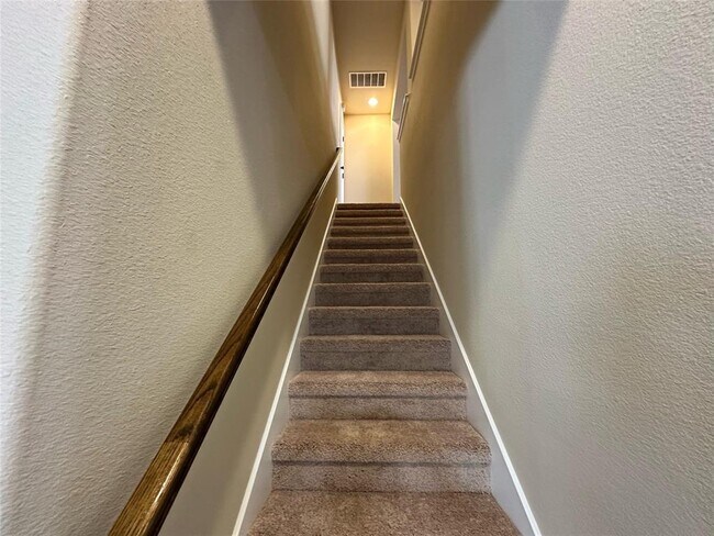 Building Photo - 106 Shetland Ln