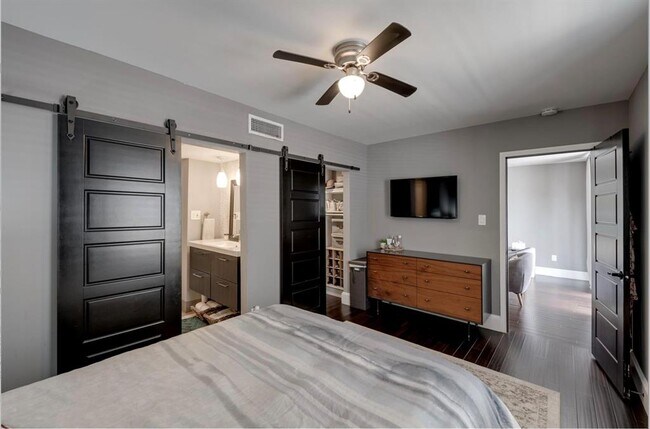 Building Photo - 3401 Timmons Ln