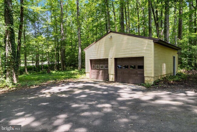 Building Photo - 25150 Gallant Man Dr