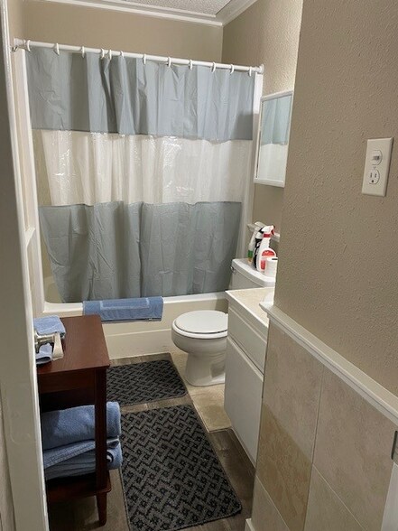 Building Photo - 9992 FM1283