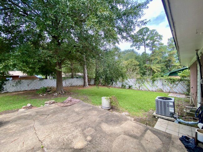Building Photo - 507 Brasell St