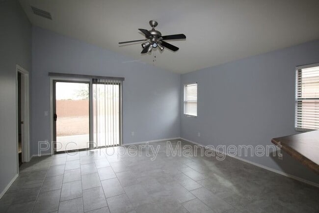Building Photo - 25849 W St Kateri Dr