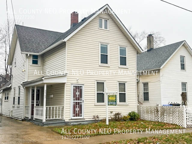 Primary Photo - Charming 4-Bedroom Colonial in Tremont!