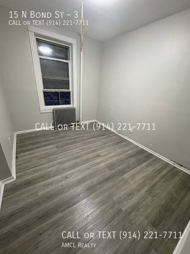 Building Photo - 15 N Bond St