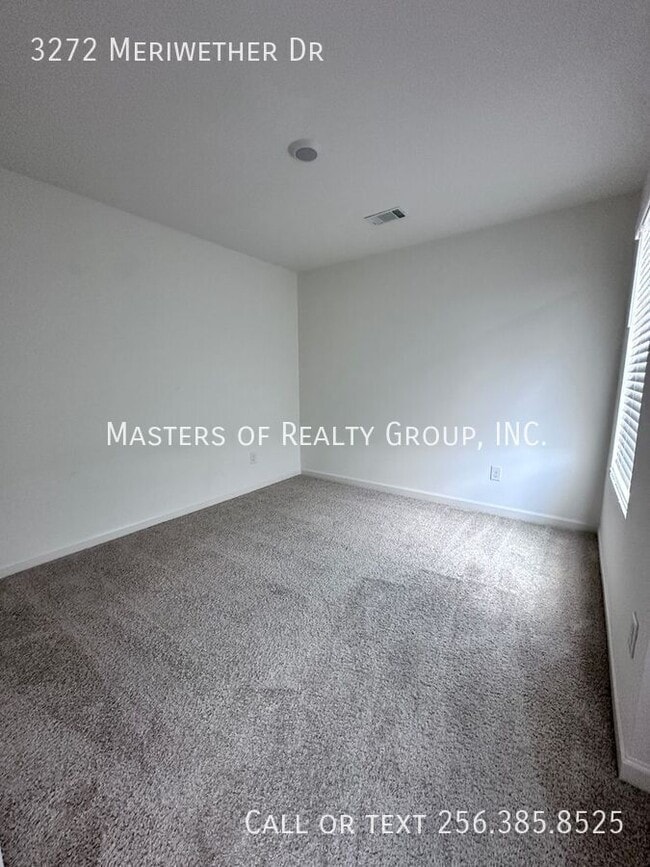 Building Photo - 3272 Meriwether Dr