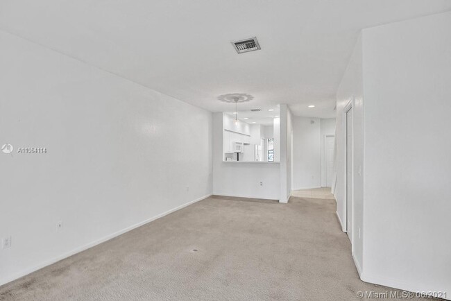 Building Photo - 2613 SW 83rd Terrace
