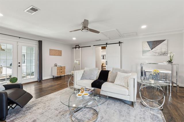Building Photo - 1208 Scenic Dr