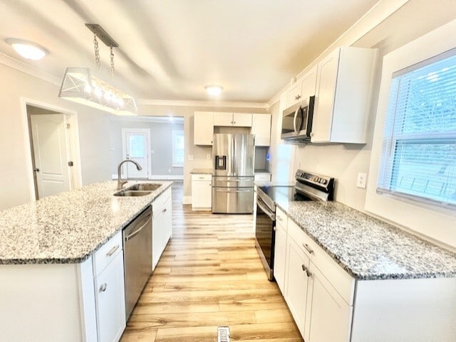 Building Photo - 307 Winston St