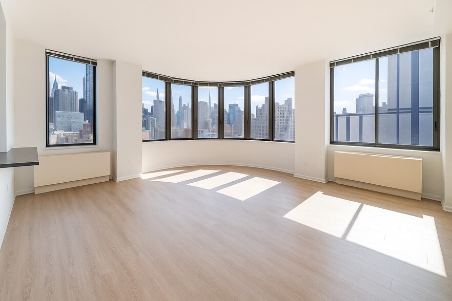 Primary Photo - 504 W 55th St
