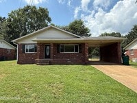 Building Photo - 4011 Creswell St