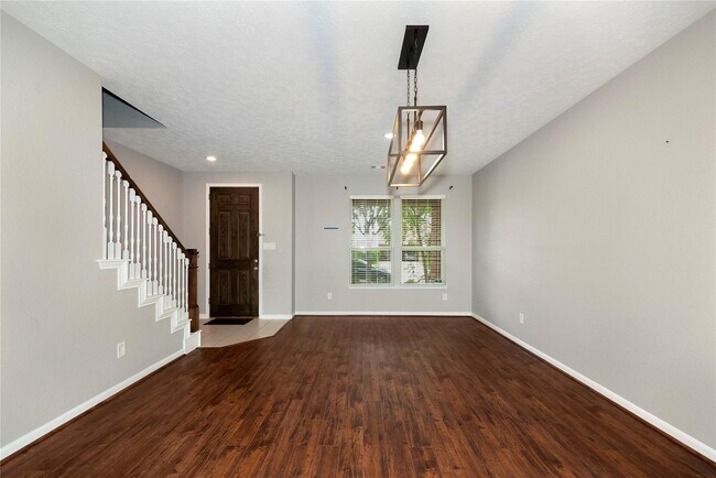Building Photo - 24015 Adobe Ridge Ln